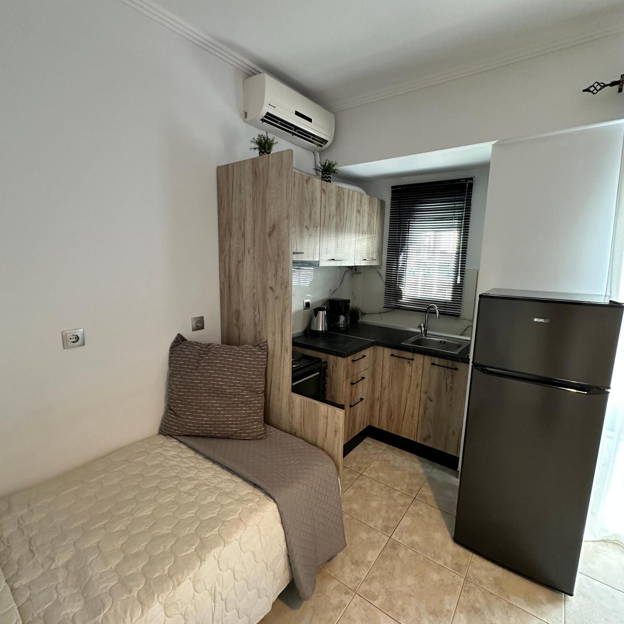 Apartment R&t *